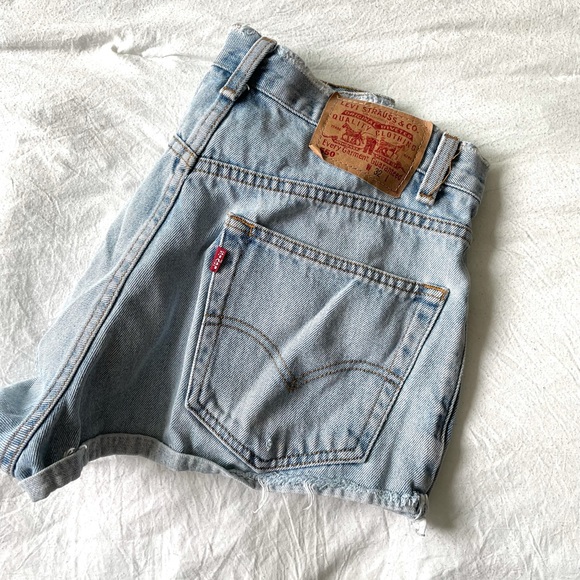 Vintage Levi short - Picture 2 of 2